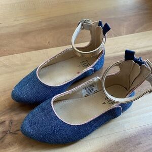 Baby GAP Flats Size 7